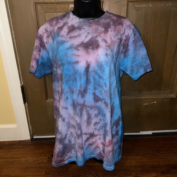 Gildan Blue Purple Custom Tie-Dye Retro Cosmic Short Sleeve Cotton Shirt Size M - Picture 2 of 7